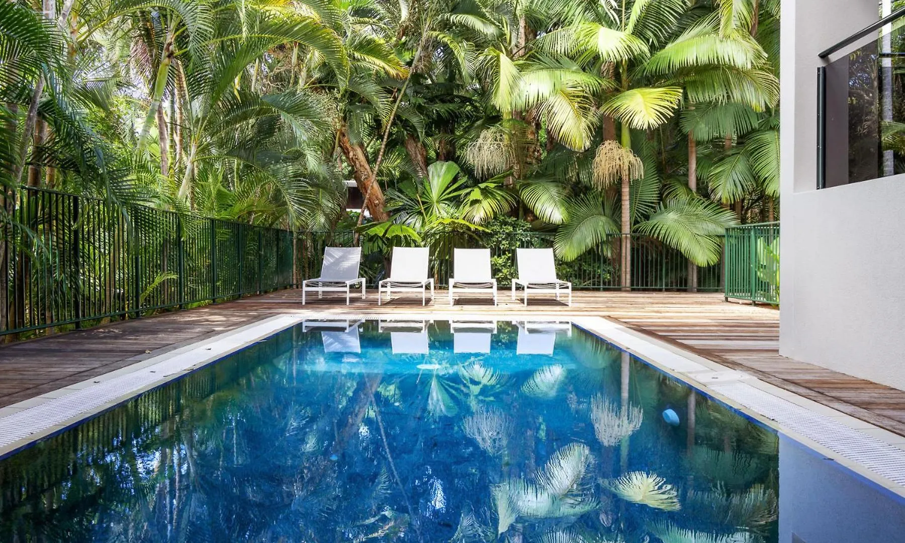 Tropical Retreat With Tranquil Private Pool Villa Noosa Heads 0*,  Australia