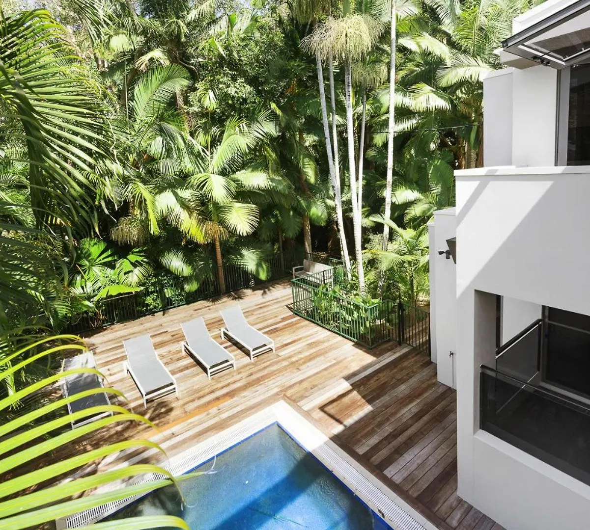 Tropical Retreat With Tranquil Private Pool Villa Noosa Heads Holiday home